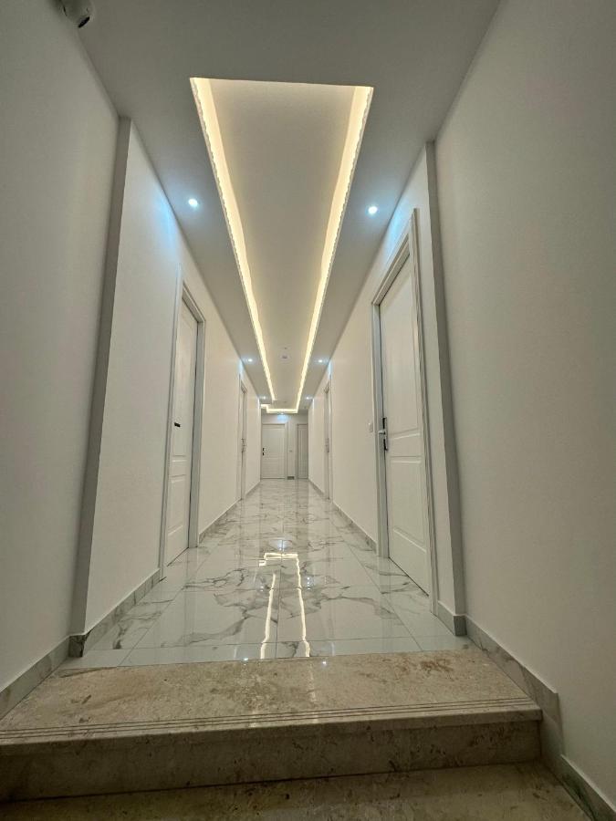 Ujvara Hotel Golem  Luaran gambar