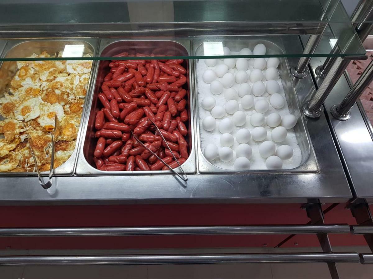 Ujvara Hotel Golem  Luaran gambar